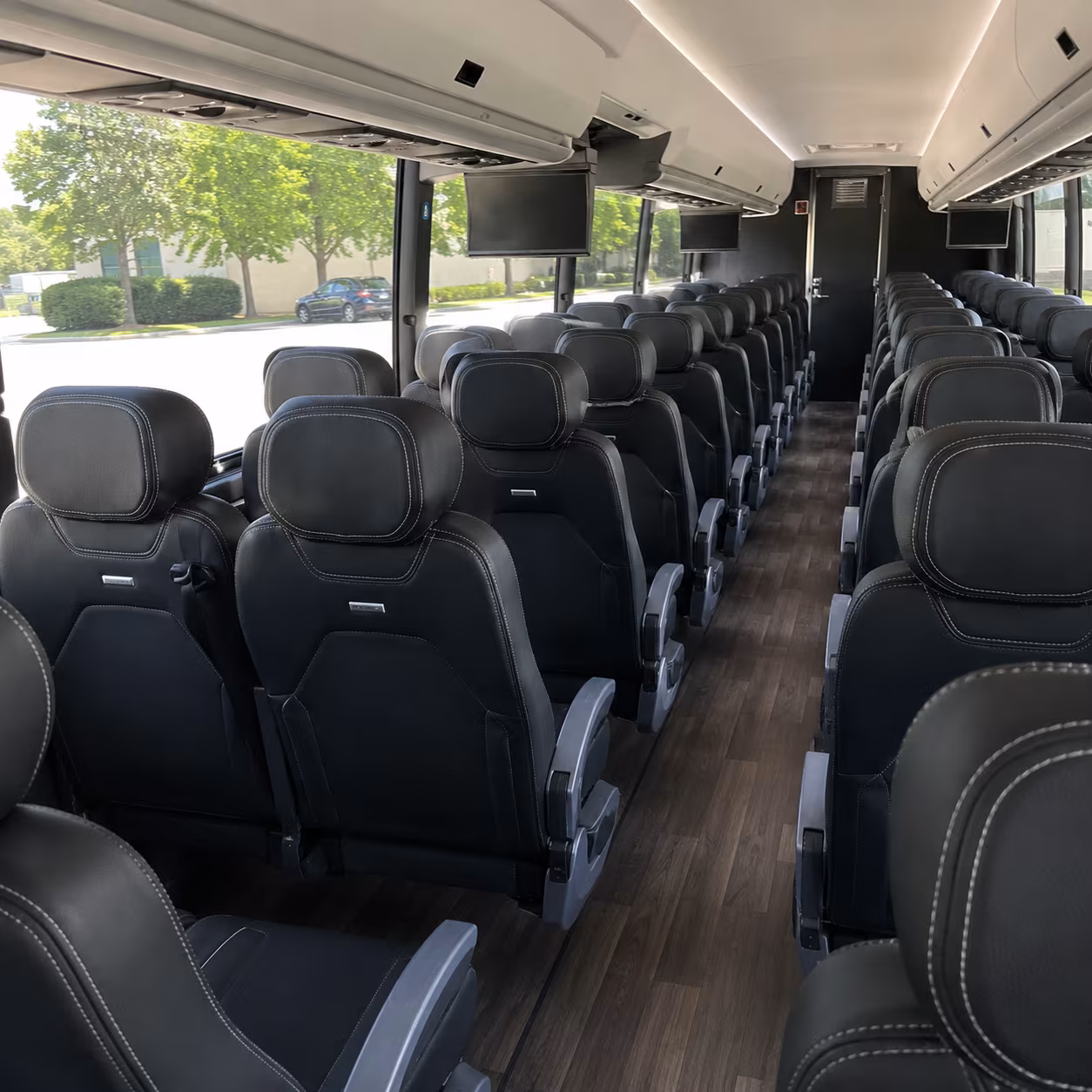 charter buses to vikings games at u s bank stadium from maple grove