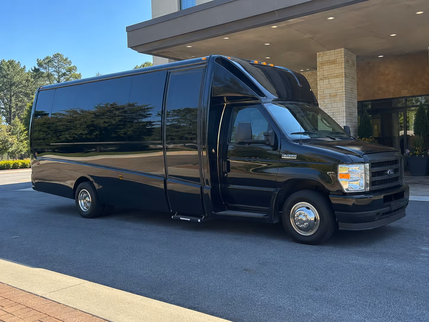 find the perfect transportation for your next corporate event 5
