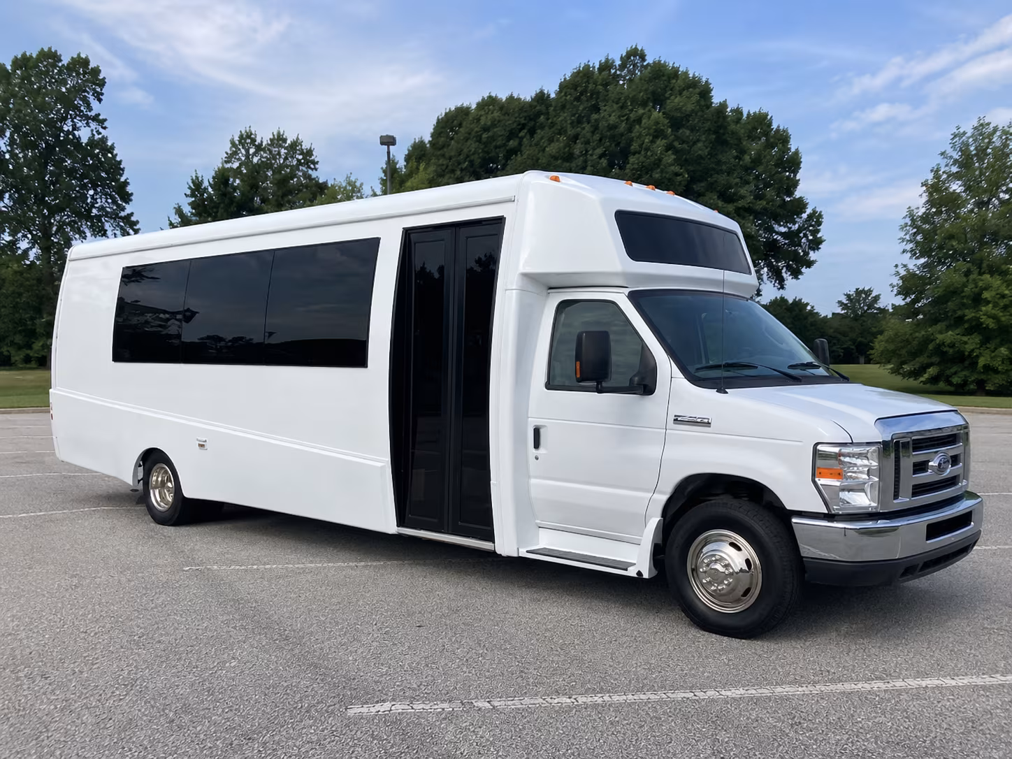 maple grove 18 passenger party bus
