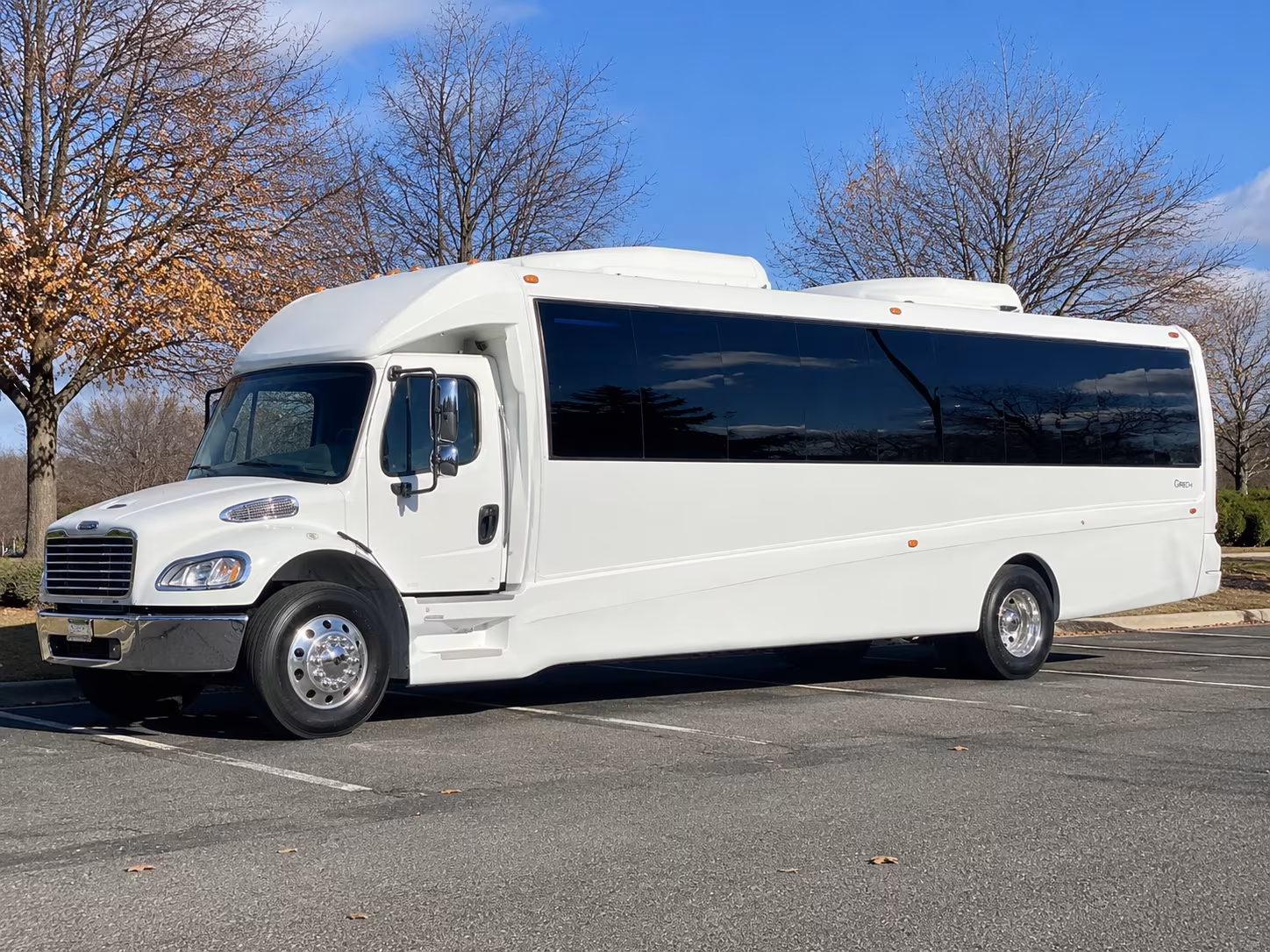 prom dinner and pre party buses around maple grove